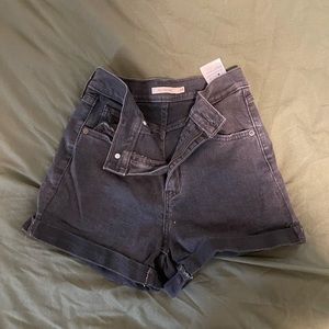 Levis high rise shorts